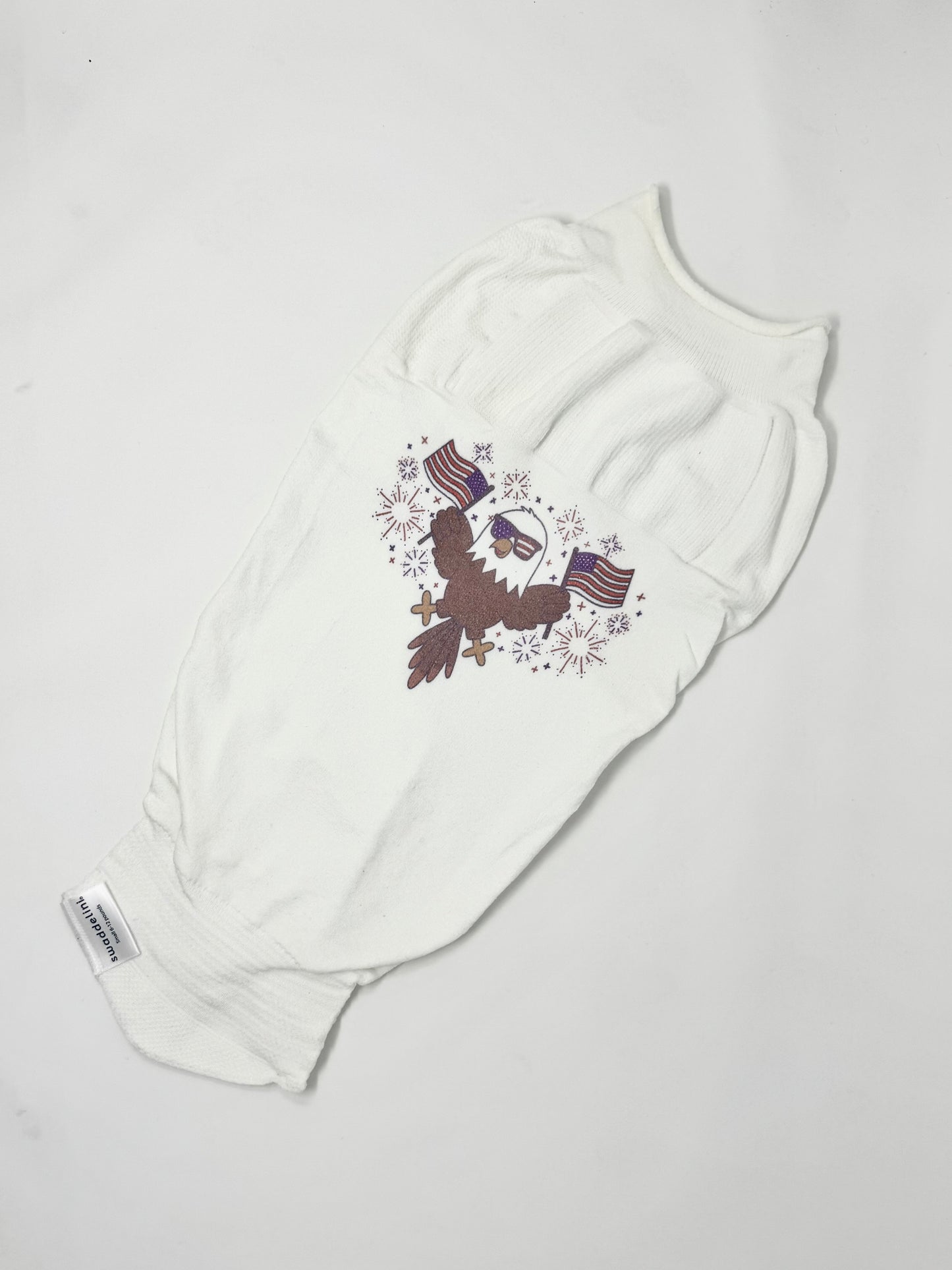 American Eagle Swaddelini